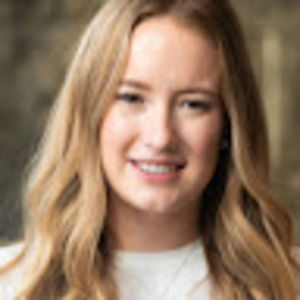 Meet your Posher, Natalie